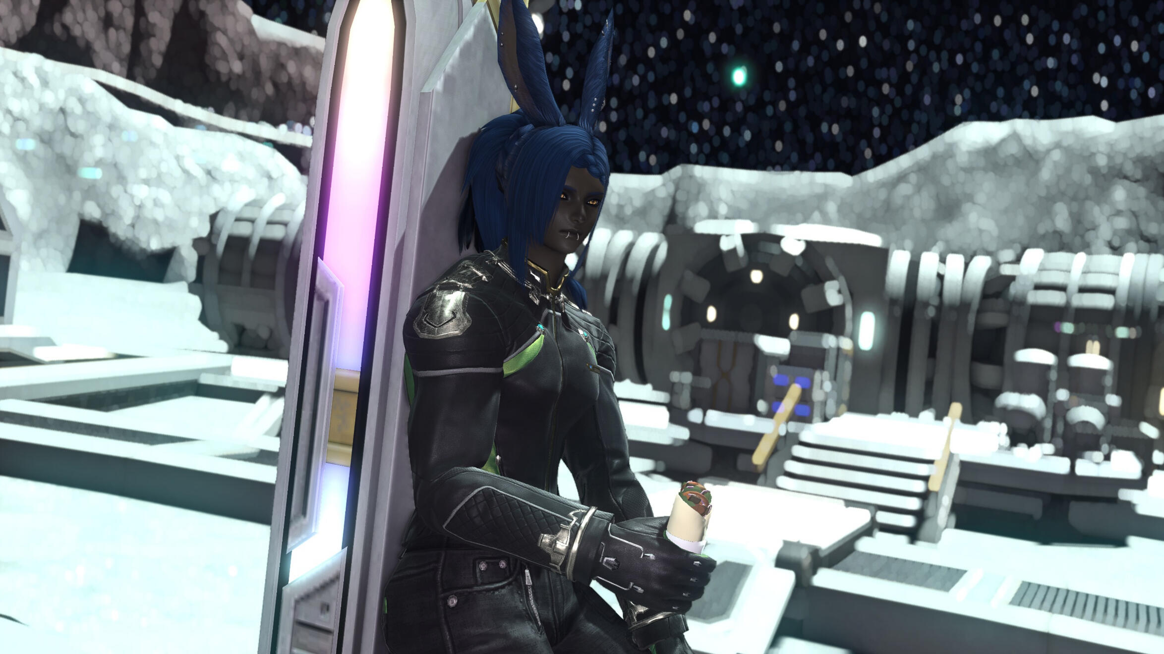 To the lopporit's credit, at least he's fed well (even if everything has carrots in it)